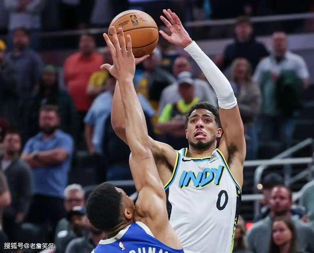 包含雄鹿主场告负,防守端松懈让对手获得斩获的词条 包含雄鹿主场告负,防守端松懈让对手获得斩获的词条