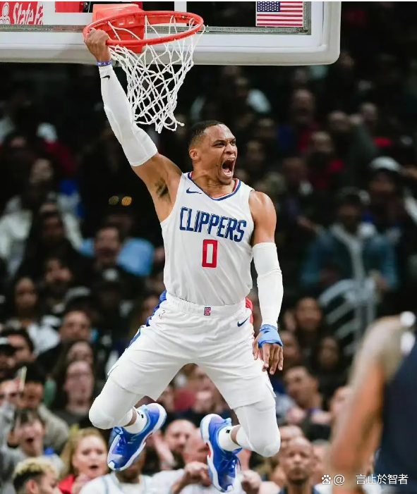 老鹰绝杀时刻，狂砍50分点燃赛场，威少迎来胜利！